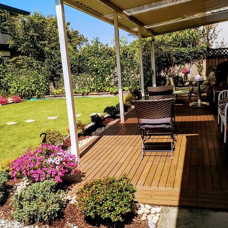 Great Guest Suite In A Gorgeous House New Westminster Eksteriør billede