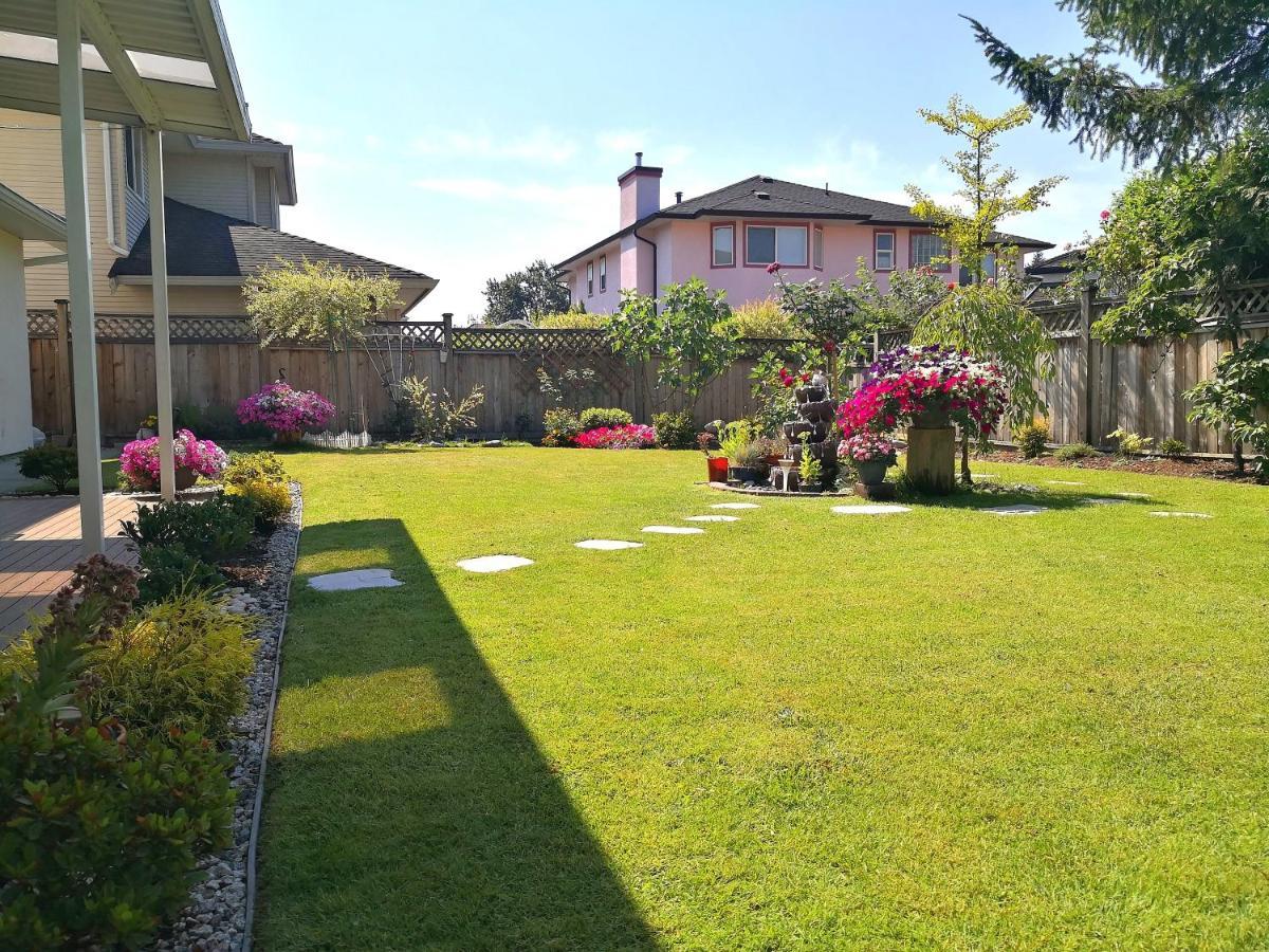 Great Guest Suite In A Gorgeous House New Westminster Eksteriør billede