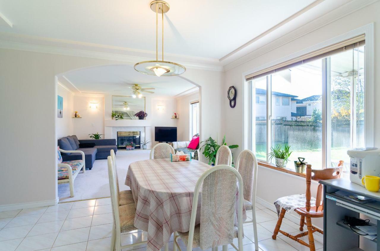 Great Guest Suite In A Gorgeous House New Westminster Eksteriør billede